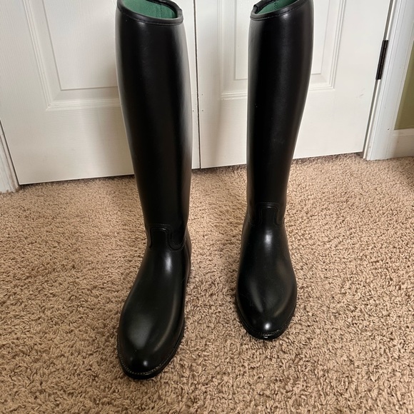 Black Riding Boots - Picture 2 of 7